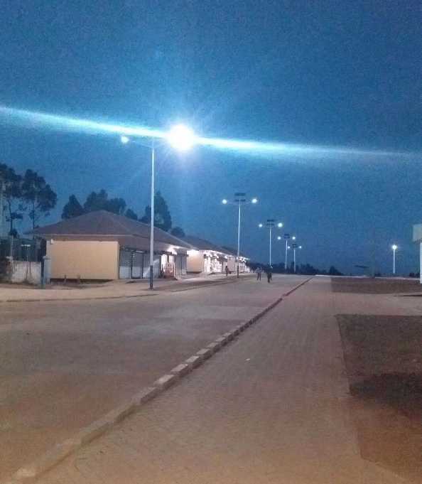 宝鸡市非洲科特迪瓦太阳能路灯工程